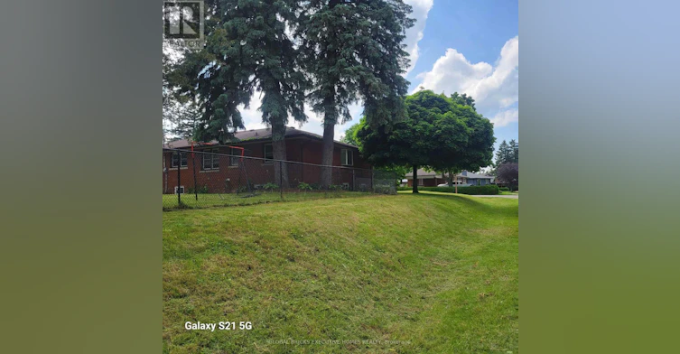 123 Seneca Drive, Hamilton, ON, L9G 3B7 - 23