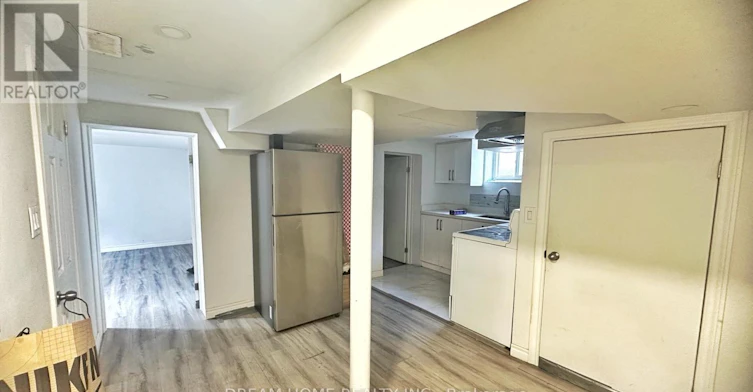 BASEMENT A-1018 Kennedy Road, Toronto, ON, M1K 2E8 - 7