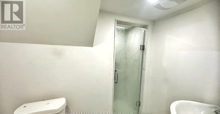 BASEMENT A-1018 Kennedy Road, Toronto, ON, M1K 2E8 - 5