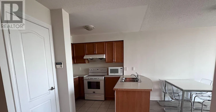 1909-60 Brian Harrison Way, Toronto, ON, M1P 5J5 - 4
