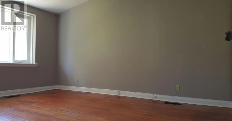 63 Banbury Road, Toronto, ON, M3B 2K9 - 8