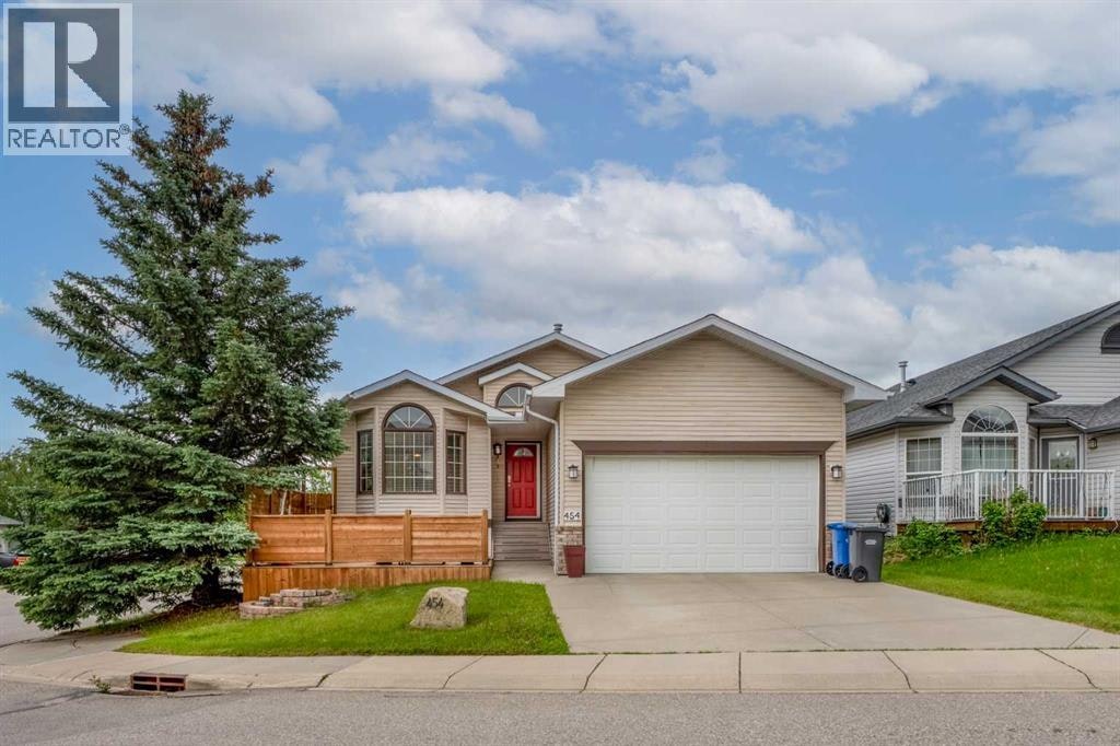 454 Sheep River Point, Okotoks, AB, T1S 1S3