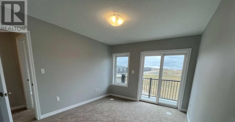 8 Lomond Lane, Kitchener, ON, N2R 0T6 - 11