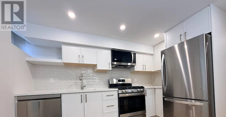 BASEMENT-99 Geoffrey Street, Toronto, ON, M6R 1P2