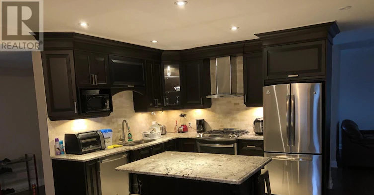 489 Kemp Road W, Grimsby, ON, L3M 4E7