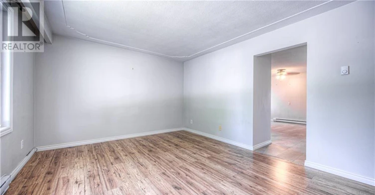 62 Scenic Drive, Kitchener, ON, N2A 2P6 - 7
