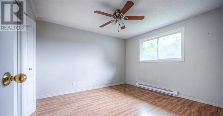 62 Scenic Drive, Kitchener, ON, N2A 2P6 - 9