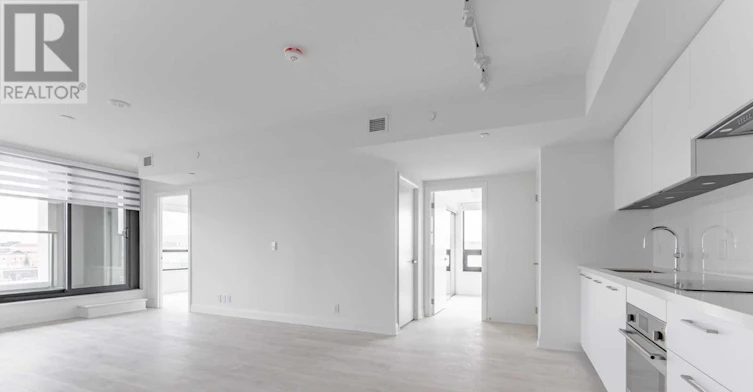 312-33 Frederick Todd Way, Toronto, ON, M4G 0C9