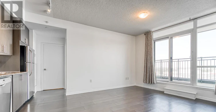 2013-800 Lawrence Avenue W, Toronto, ON, M6A 0B1 - 8