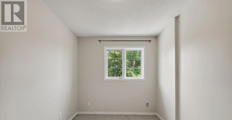 130 College Circle, Ottawa, ON, K1K 4R9 - 26