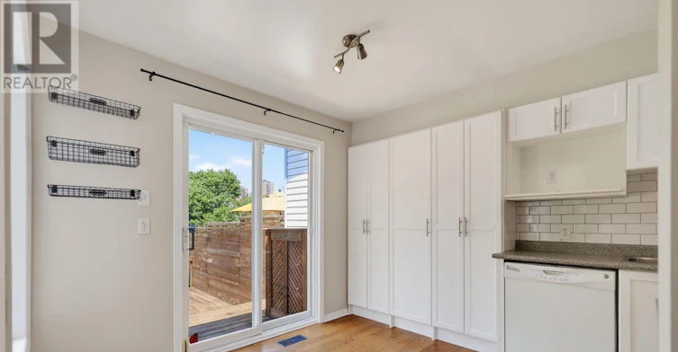 130 College Circle, Ottawa, ON, K1K 4R9 - 11