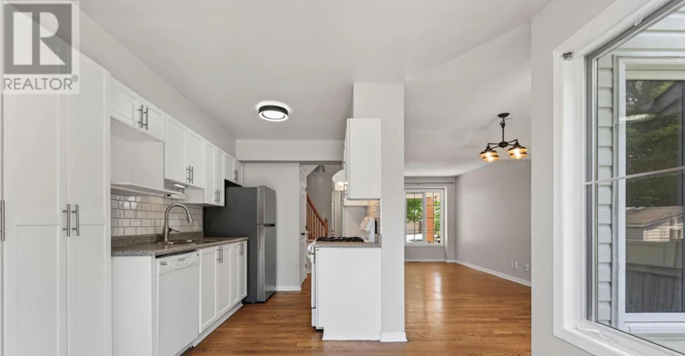 130 College Circle, Ottawa, ON, K1K 4R9 - 13