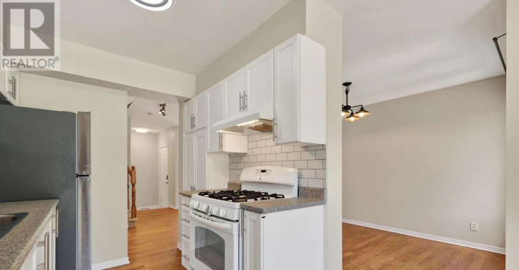 130 College Circle, Ottawa, ON, K1K 4R9 - 16