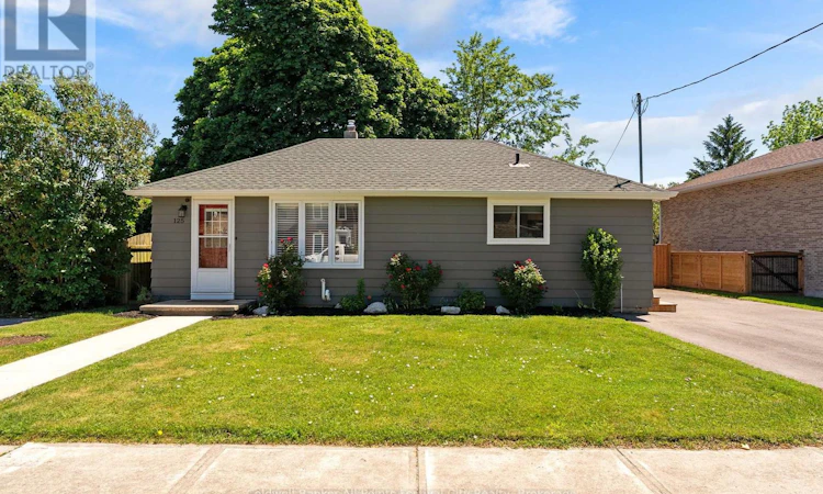 125 Widder Street