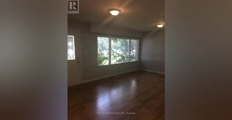 969 Davis Drive, Newmarket, ON, L3Y 2R7