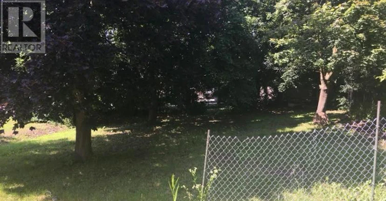 969 Davis Drive, Newmarket, ON, L3Y 2R7 - 10