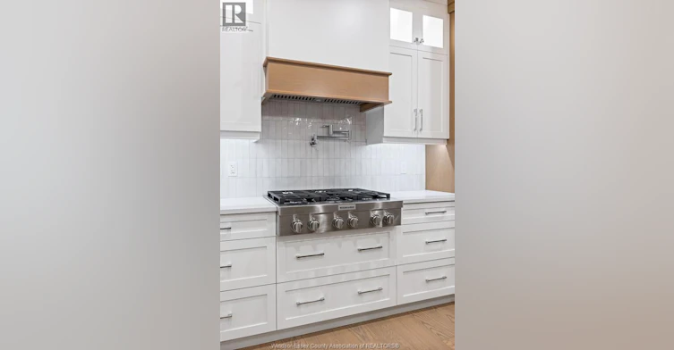 945 St. Jude Court, Windsor, ON, N9G 0B7 - 9