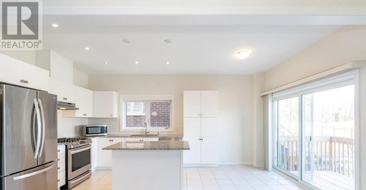 175 Muirfield Drive, Barrie, ON, L4N 5E9 - 3