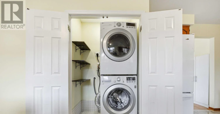 A - UPPER-49 Sentinel Road, Toronto, ON, M3J 3E4 - 15