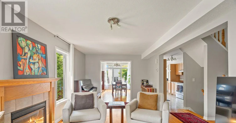 113 Carwood Circle, Ottawa, ON, K1K 4V5 - 6