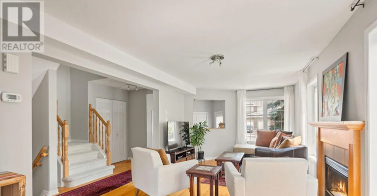 113 Carwood Circle, Ottawa, ON, K1K 4V5 - 5