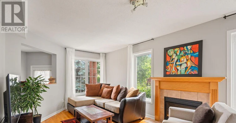 113 Carwood Circle, Ottawa, ON, K1K 4V5 - 3