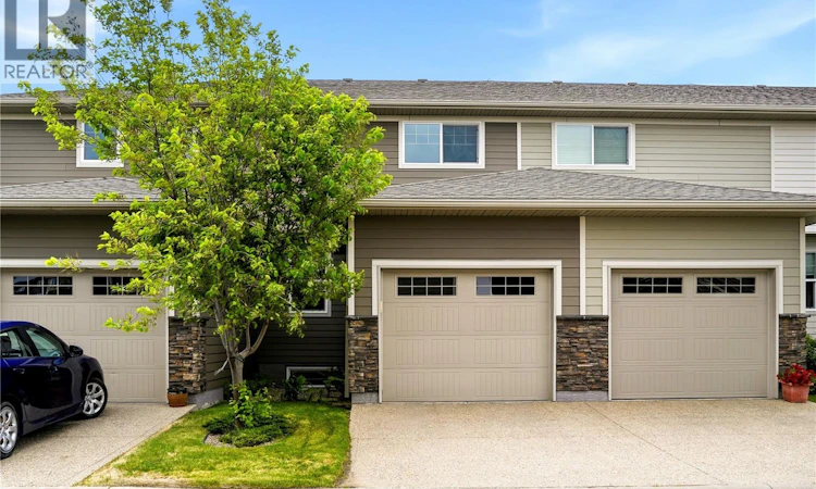 4562 Harbour Landing Drive