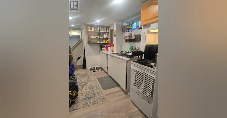 566 Chester Street, London, ON, N6C 2J9 - 8