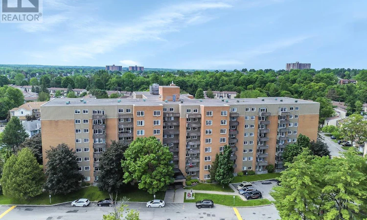 819-1599 Lassiter Terrace