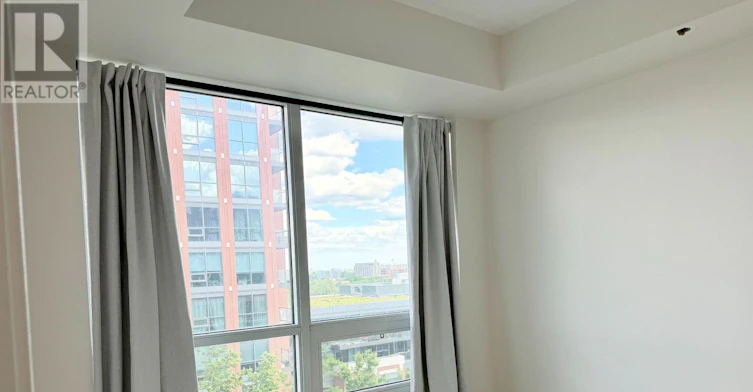 31 Tippett Road, Toronto, ON, M3H 0C8 - 6