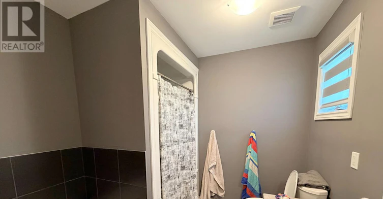 78 Bradley Avenue, Welland, ON, L3B 0K1 - 12