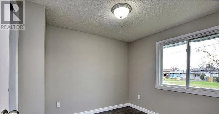 MAIN-49 Bendingroad Crescent, St. Catharines, ON, L2N 5R4 - 9