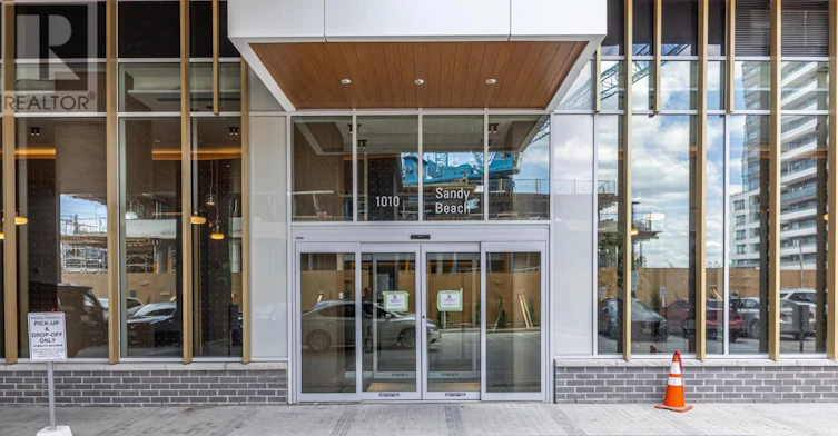 1911-1010 Sandy Beach Road, Pickering, ON, L1W 0C7 - 4