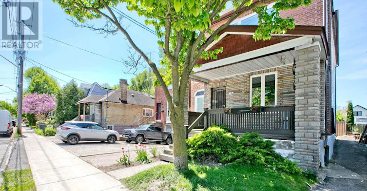 202 Gledhill Avenue, Toronto, ON, M4C 5L1 - 13