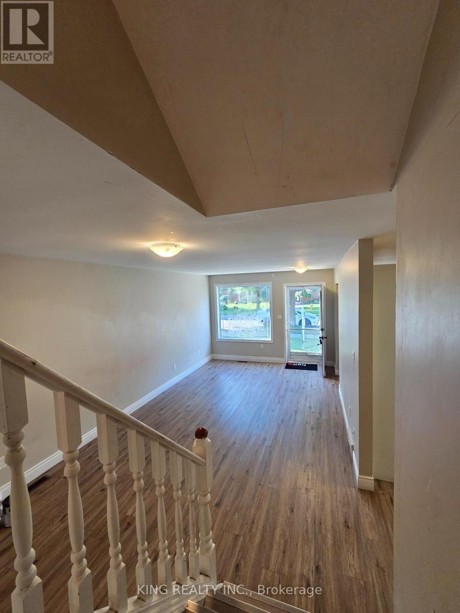 287 Portsmouth Crescent E, London, ON, N5V 4E1 - 3