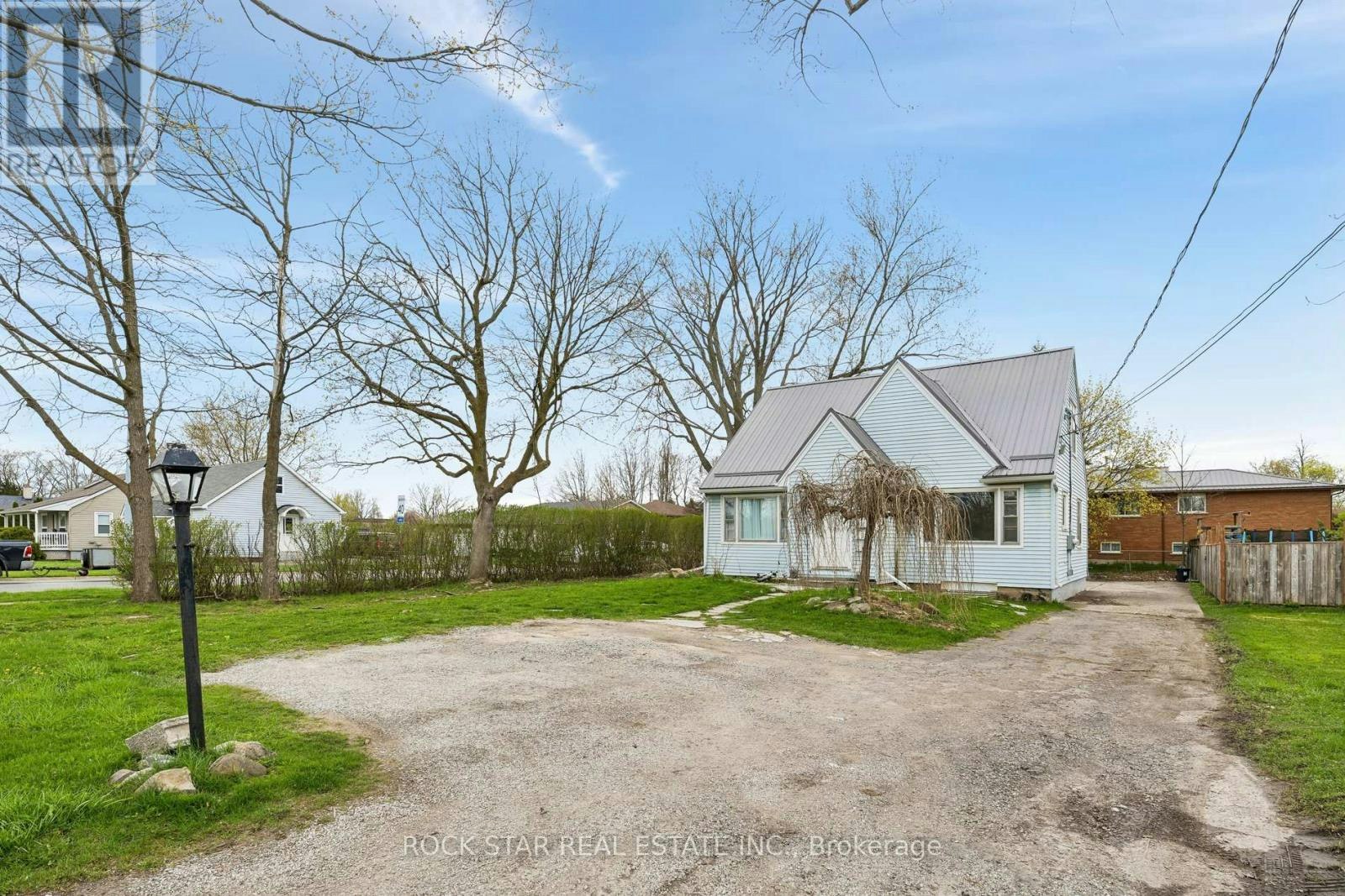428 Thorold Road, Welland, ON, L3C 3W6