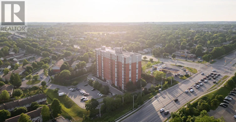 1001-30 Chapman Court, London, ON, N6G 4Y4 - 38