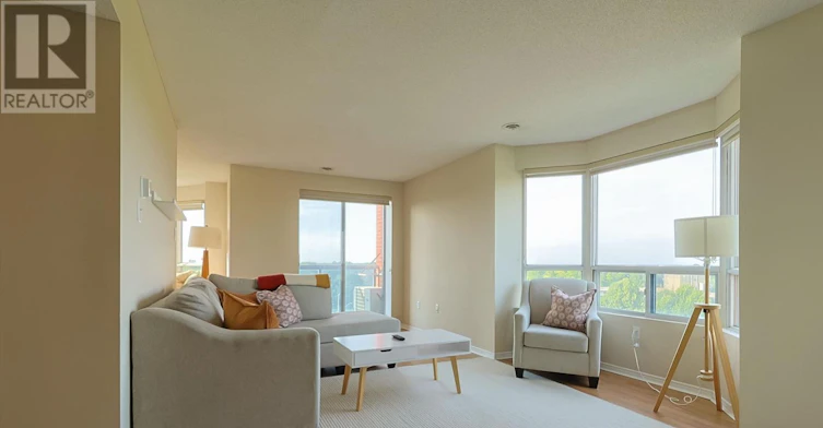 1001-30 Chapman Court, London, ON, N6G 4Y4 - 10