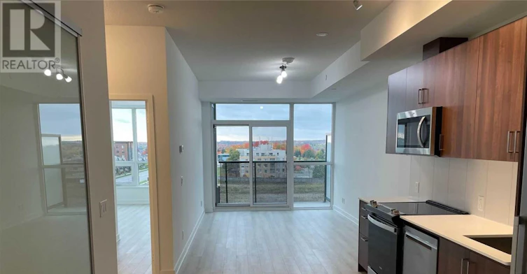 514-681 Yonge Street, Barrie, ON, L4N 4E8 - 2
