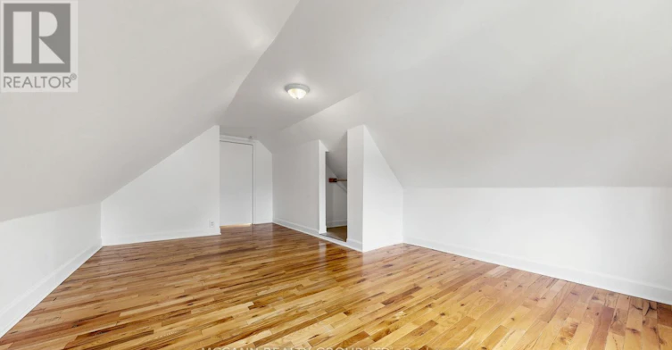 384 Whitmore Avenue, Toronto, ON, M6E 2N4 - 16