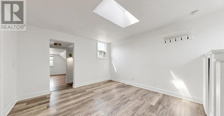 384 Whitmore Avenue, Toronto, ON, M6E 2N4 - 8