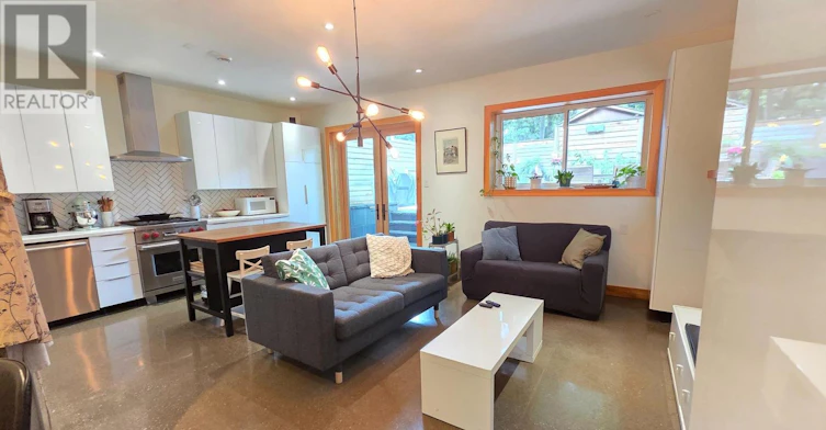 24 Morningside Avenue, Toronto, ON, M6S 1C3 - 28