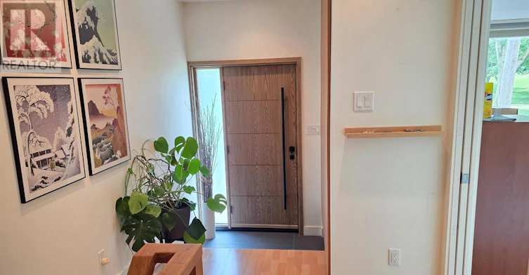 24 Morningside Avenue, Toronto, ON, M6S 1C3 - 18