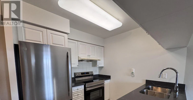 810-28 Empress Avenue, Toronto, ON, M2N 6Z7 - 4
