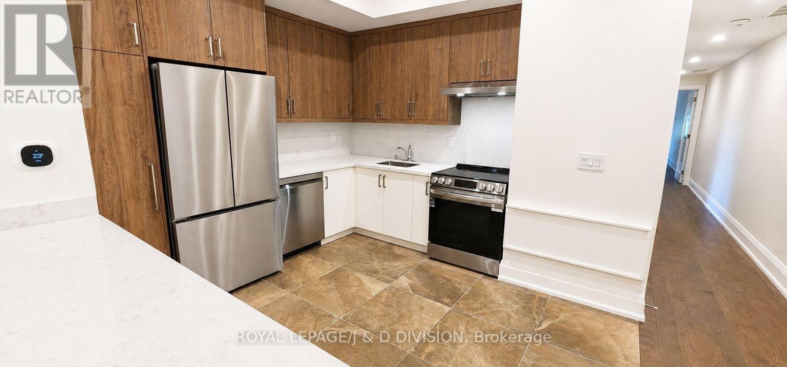 202-2579 Yonge Street, Toronto, ON, M4P 2J1 - 11