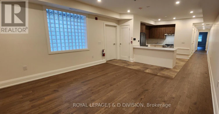 202-2579 Yonge Street, Toronto, ON, M4P 2J1 - 5