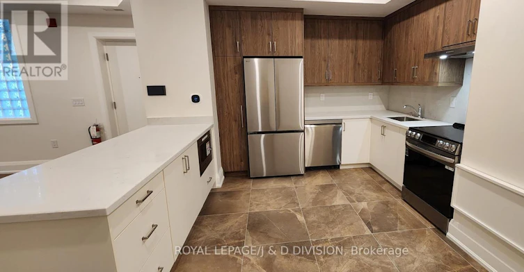 202-2579 Yonge Street, Toronto, ON, M4P 2J1 - 10