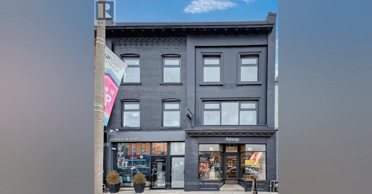 202-2579 Yonge Street, Toronto, ON, M4P 2J1