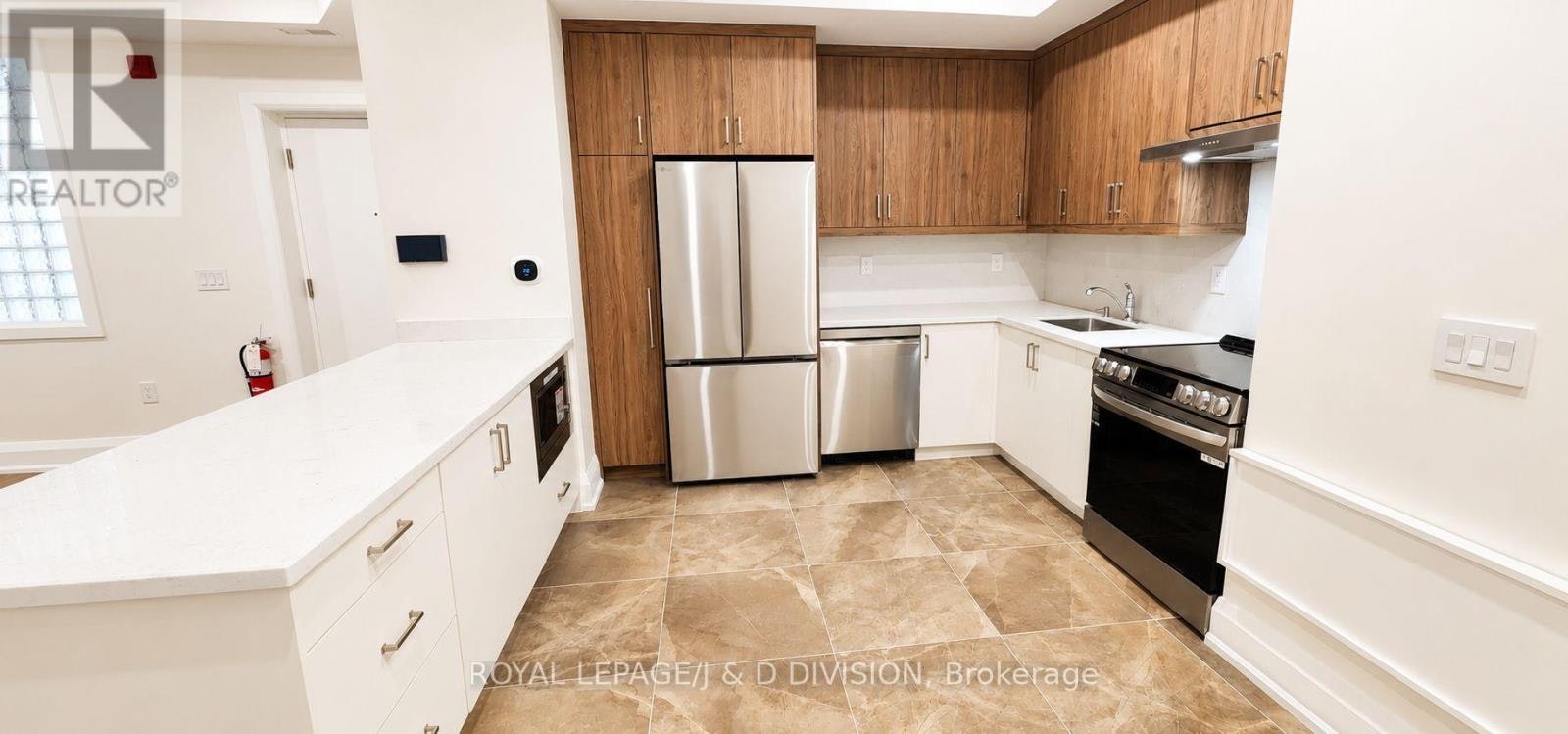 202-2579 Yonge Street, Toronto, ON, M4P 2J1 - 10