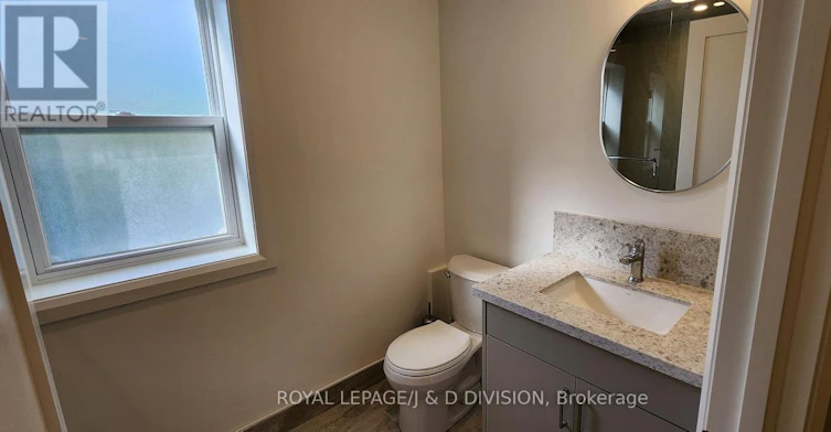 202-2579 Yonge Street, Toronto, ON, M4P 2J1 - 18